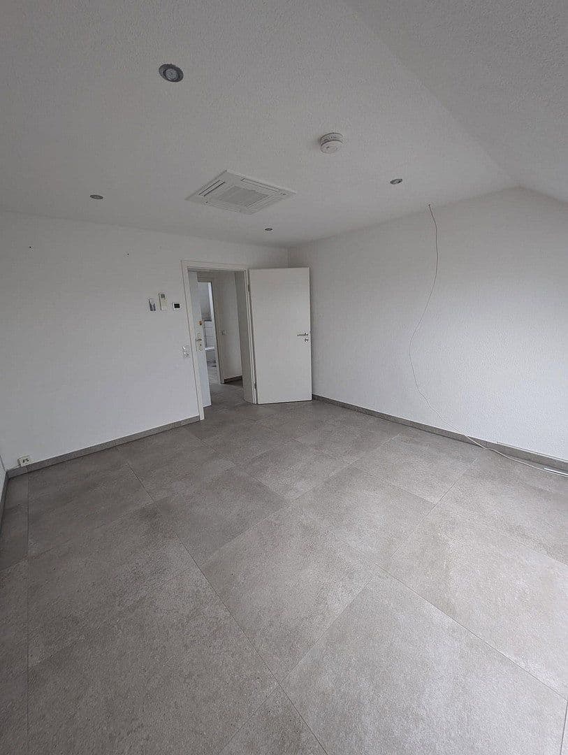 Prodej bytu 2+1 62 m², Birkenweg 82, Bietigheim-Bissingen, Bádensko-Württembersko Prodej bytu 2+1 62 m², Birkenweg 82, Bietigheim-Bissingen, Bádensko-Württembersko