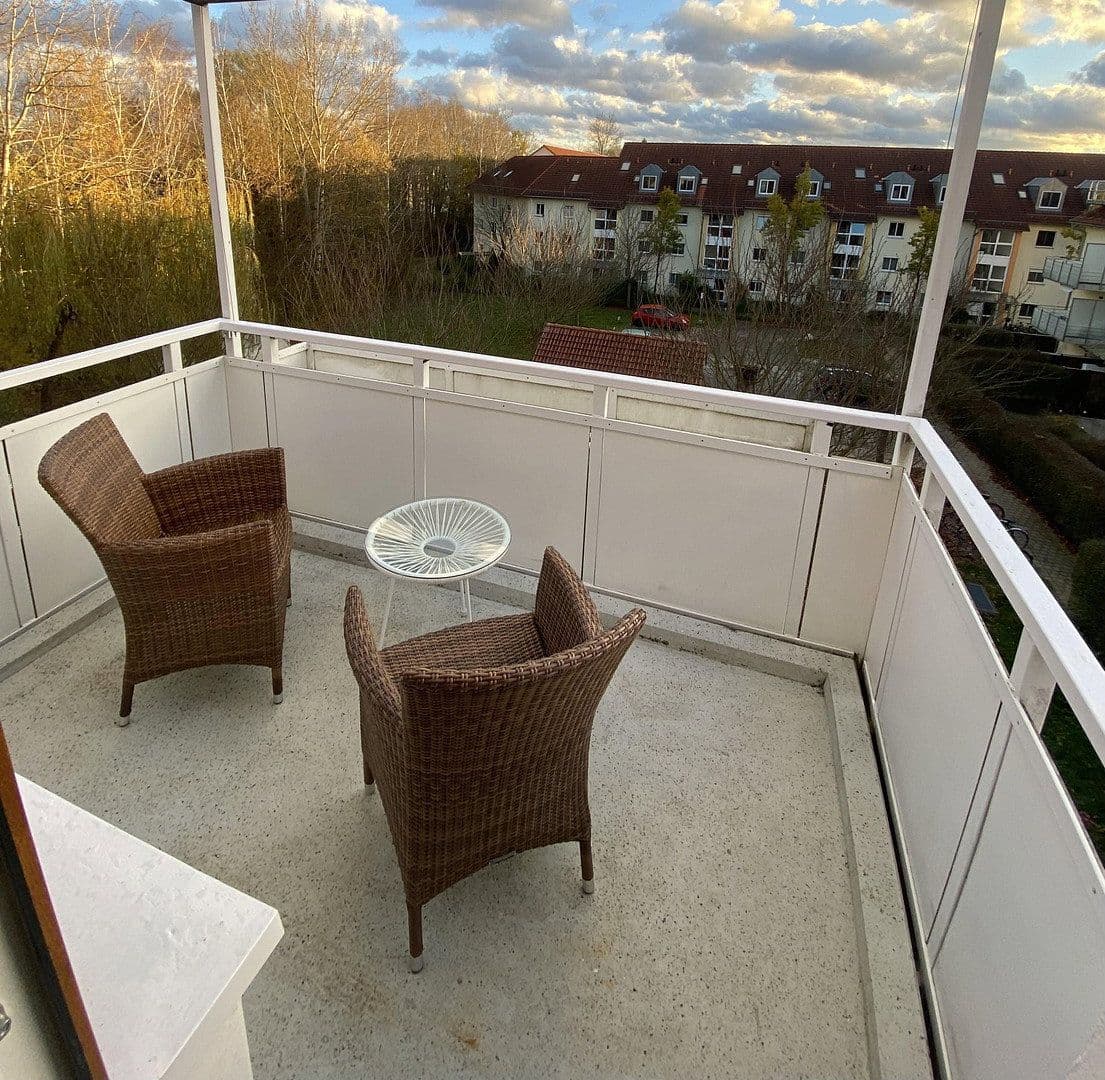 Pronájem bytu 3+1 70 m², Karlsbader Strasse 32, Erding, Bavorsko Pronájem bytu 3+1 70 m², Karlsbader Strasse 32, Erding, Bavorsko