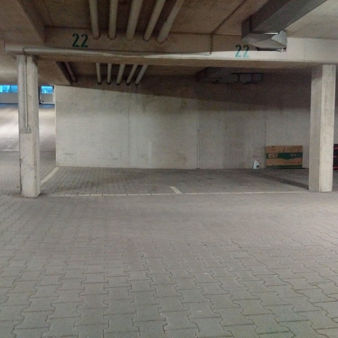 Pronájem bytu 3+1 70 m², Karlsbader Strasse 32, Erding, Bavorsko Pronájem bytu 3+1 70 m², Karlsbader Strasse 32, Erding, Bavorsko