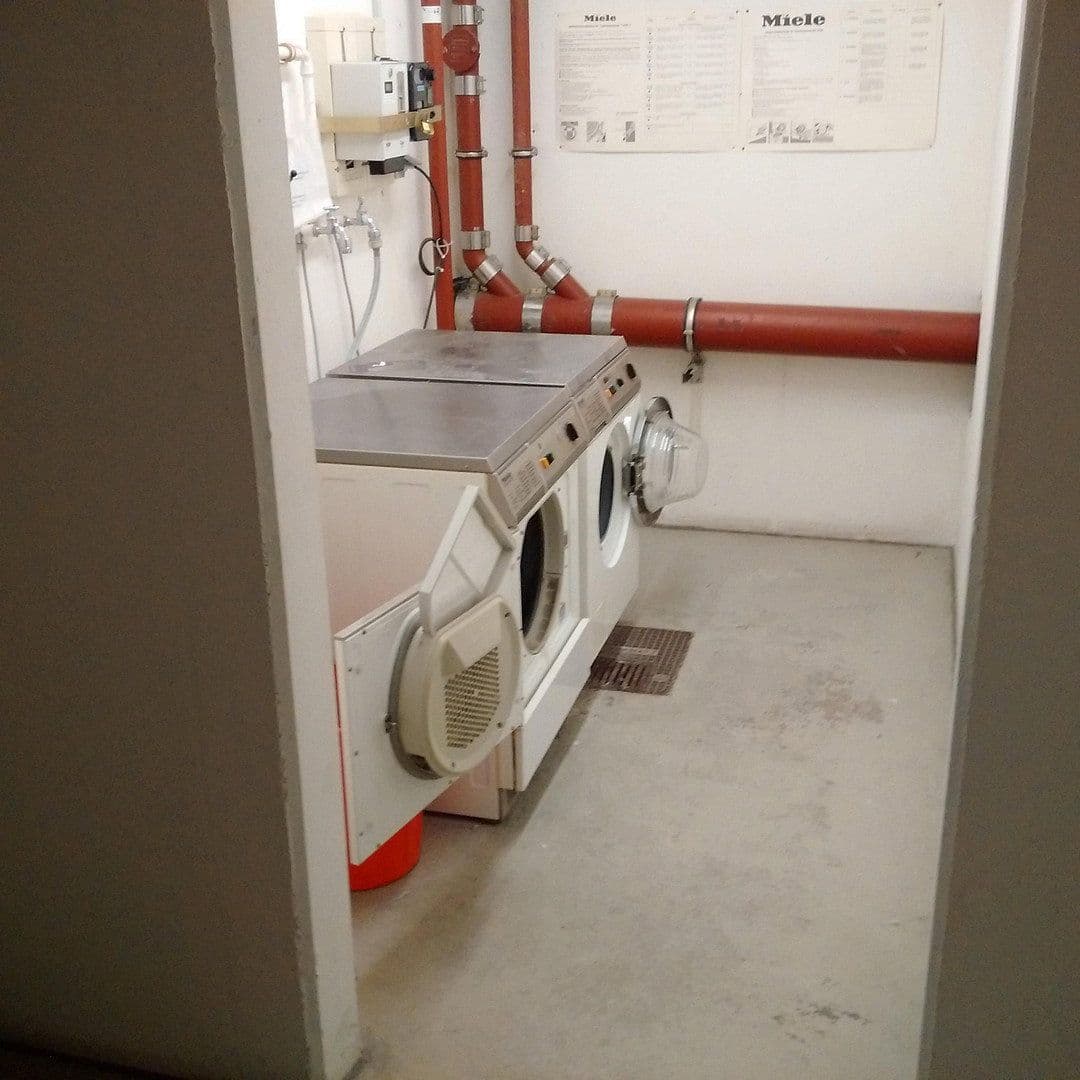 Pronájem bytu 3+1 70 m², Karlsbader Strasse 32, Erding, Bavorsko Pronájem bytu 3+1 70 m², Karlsbader Strasse 32, Erding, Bavorsko