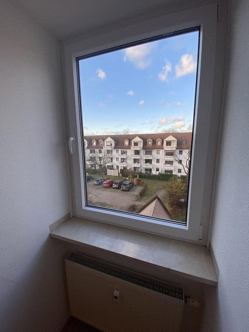 Pronájem bytu 3+1 70 m², Karlsbader Strasse 32, Erding, Bavorsko Pronájem bytu 3+1 70 m², Karlsbader Strasse 32, Erding, Bavorsko