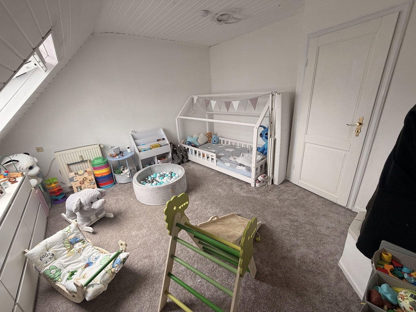 Pronájem bytu 5+kk 96 m², Richardstr. 5, Schwerte, Severní Porýní-Vestfálsko Pronájem bytu 5+kk 96 m², Richardstr. 5, Schwerte, Severní Porýní-Vestfálsko