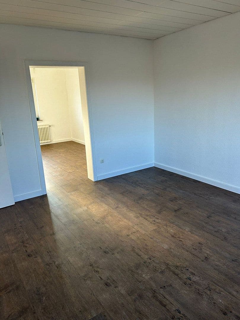 Pronájem bytu 3+1 57 m², Essen, Severní Porýní-Vestfálsko Pronájem bytu 3+1 57 m², Essen, Severní Porýní-Vestfálsko
