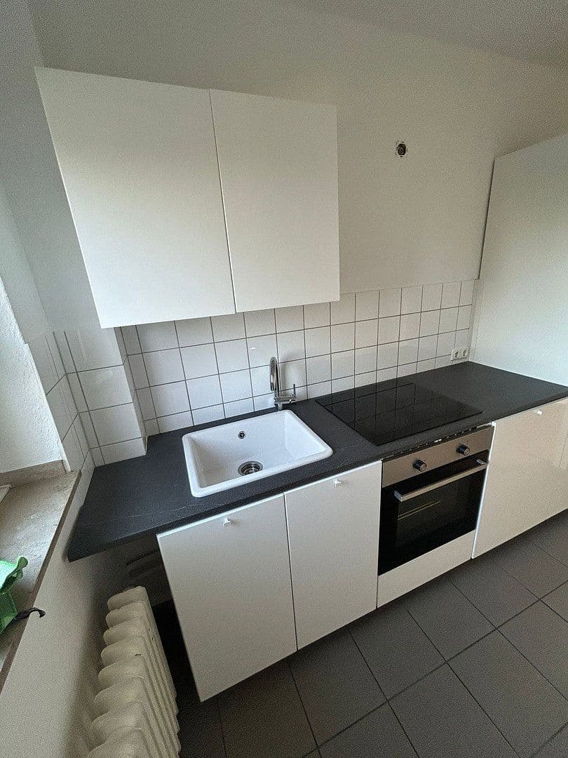 Pronájem bytu 3+1 57 m², Essen, Severní Porýní-Vestfálsko Pronájem bytu 3+1 57 m², Essen, Severní Porýní-Vestfálsko