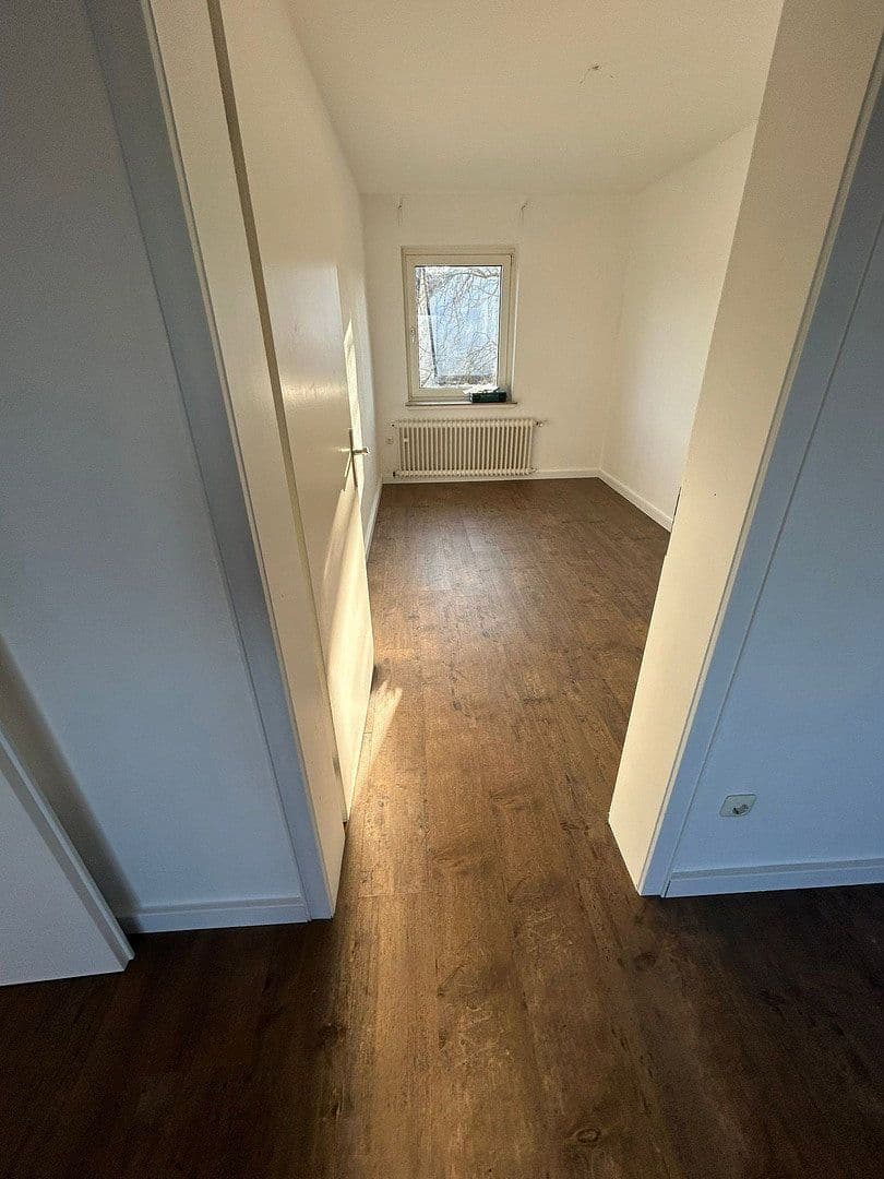 Pronájem bytu 3+1 57 m², Essen, Severní Porýní-Vestfálsko Pronájem bytu 3+1 57 m², Essen, Severní Porýní-Vestfálsko