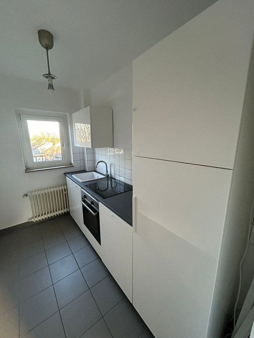 Pronájem bytu 3+1 57 m², Essen, Severní Porýní-Vestfálsko Pronájem bytu 3+1 57 m², Essen, Severní Porýní-Vestfálsko