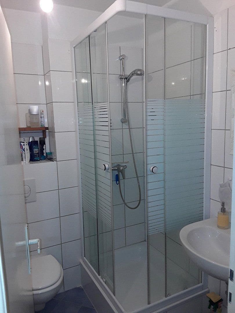 Pronájem bytu 3+1 57 m², Grabenstr.115, Duisburg, Severní Porýní-Vestfálsko Pronájem bytu 3+1 57 m², Grabenstr.115, Duisburg, Severní Porýní-Vestfálsko
