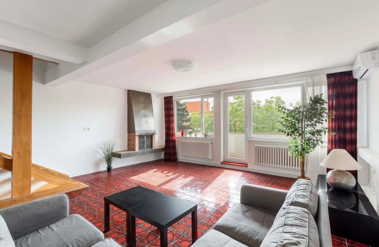 Pronájem bytu 4+kk 120 m², U družstva Práce, Praha, Praha Pronájem bytu 4+kk 120 m², U družstva Práce, Praha, Praha