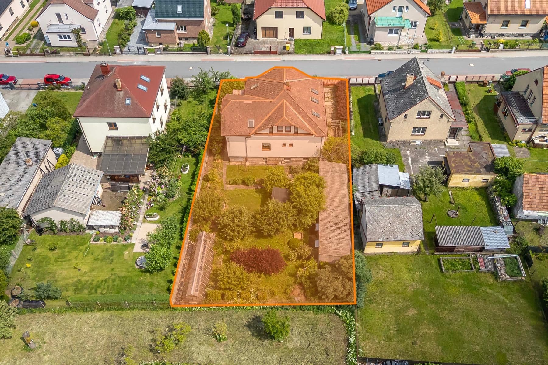 Prodej domu 270 m², pozemek 784 m², B. Němcové, Uhlířské Janovice, Středočeský kraj Prodej domu 270 m², pozemek 784 m², B. Němcové, Uhlířské Janovice, Středočeský kraj