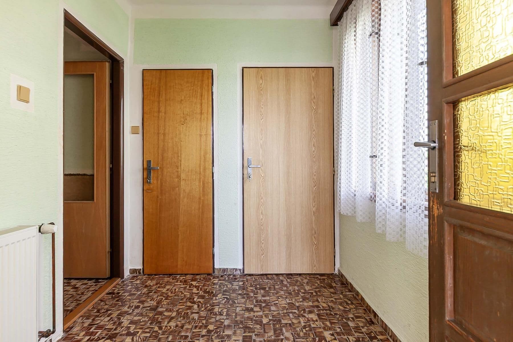 Prodej domu 270 m², pozemek 784 m², B. Němcové, Uhlířské Janovice, Středočeský kraj Prodej domu 270 m², pozemek 784 m², B. Němcové, Uhlířské Janovice, Středočeský kraj