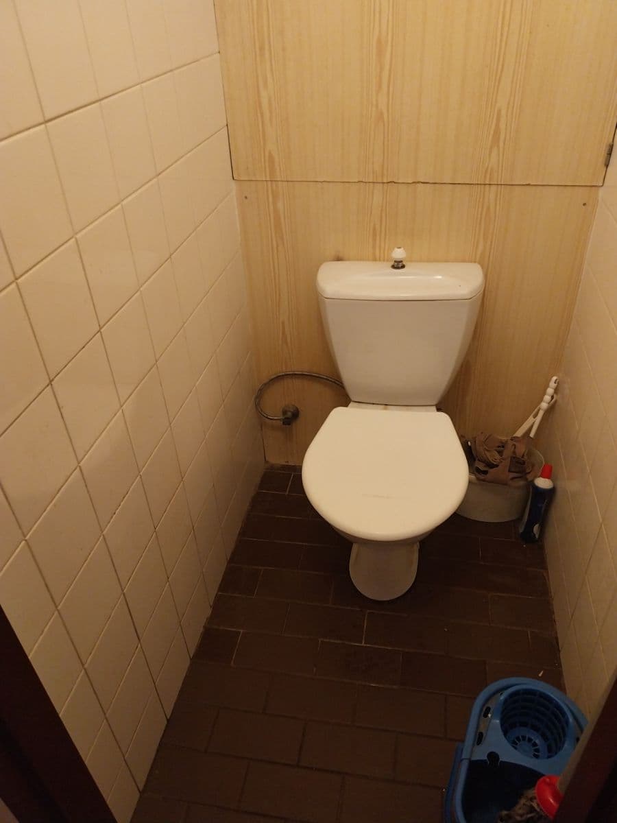 Pronájem bytu 3+1 80 m², Proutěná, Praha, Praha Pronájem bytu 3+1 80 m², Proutěná, Praha, Praha