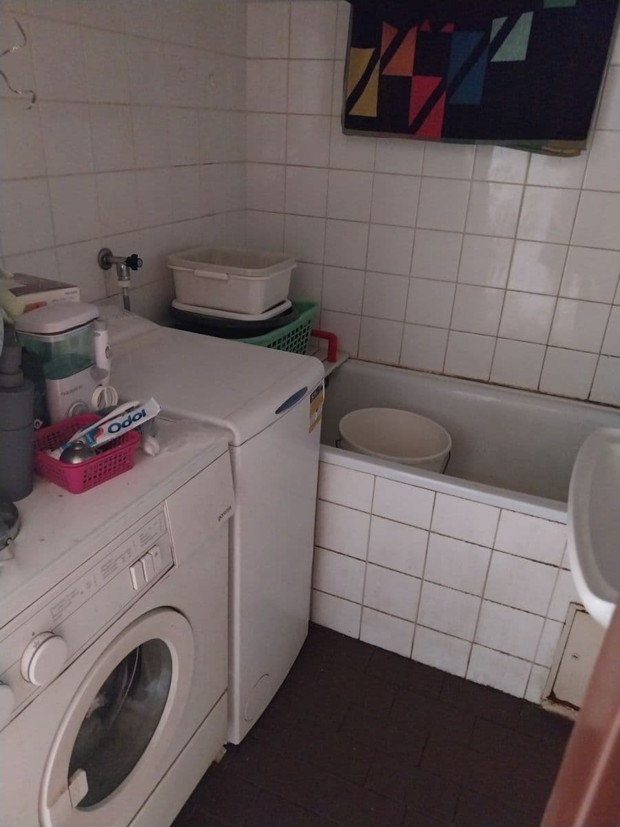 Pronájem bytu 3+1 80 m², Proutěná, Praha, Praha Pronájem bytu 3+1 80 m², Proutěná, Praha, Praha