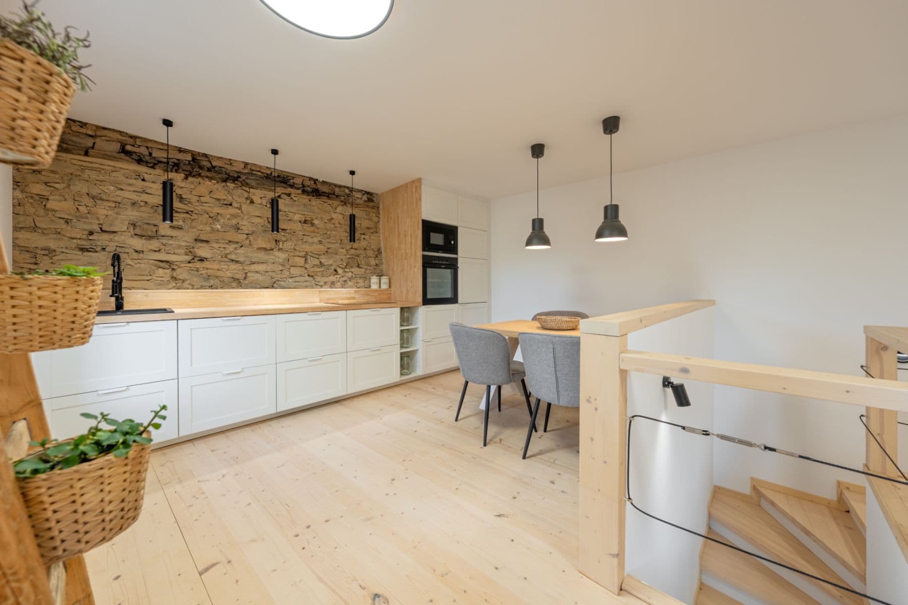 Prodej domu 100 m², pozemek 386 m², Velká Lečice, Středočeský kraj Prodej domu 100 m², pozemek 386 m², Velká Lečice, Středočeský kraj