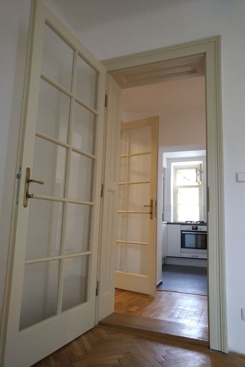 Pronájem bytu 4+kk 95 m², Kroftova, Praha, Praha Pronájem bytu 4+kk 95 m², Kroftova, Praha, Praha