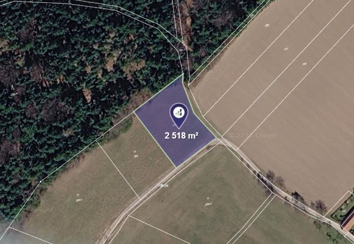 Prodej pozemku 2.518 m², Horní Radouň, Jihočeský kraj Prodej pozemku 2.518 m², Horní Radouň, Jihočeský kraj