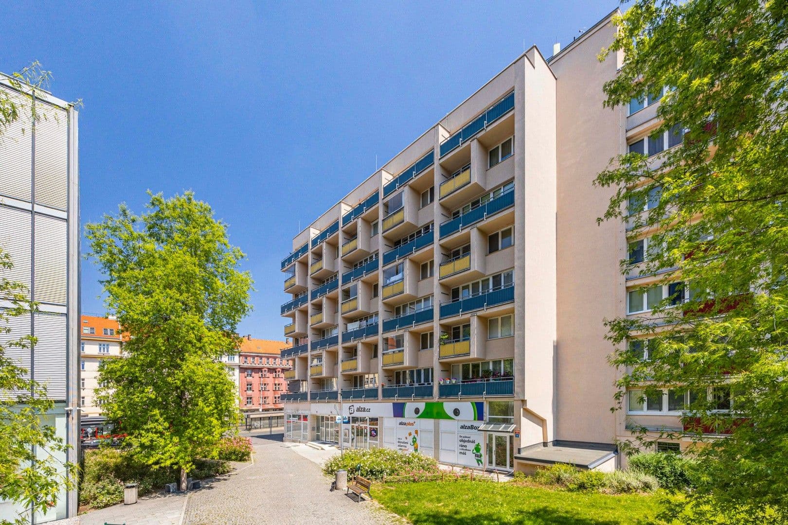 Pronájem bytu 3+kk 75 m², Banskobystrická, Praha, Praha Pronájem bytu 3+kk 75 m², Banskobystrická, Praha, Praha