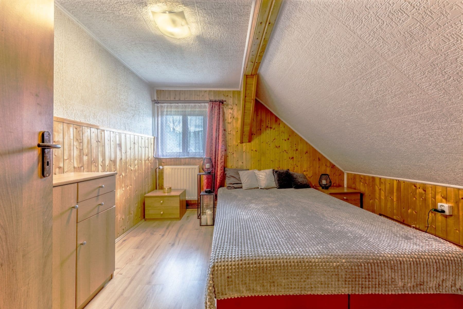Prodej chaty, chalupy 170 m², pozemek 890 m², Srní, Plzeňský kraj Prodej chaty, chalupy 170 m², pozemek 890 m², Srní, Plzeňský kraj