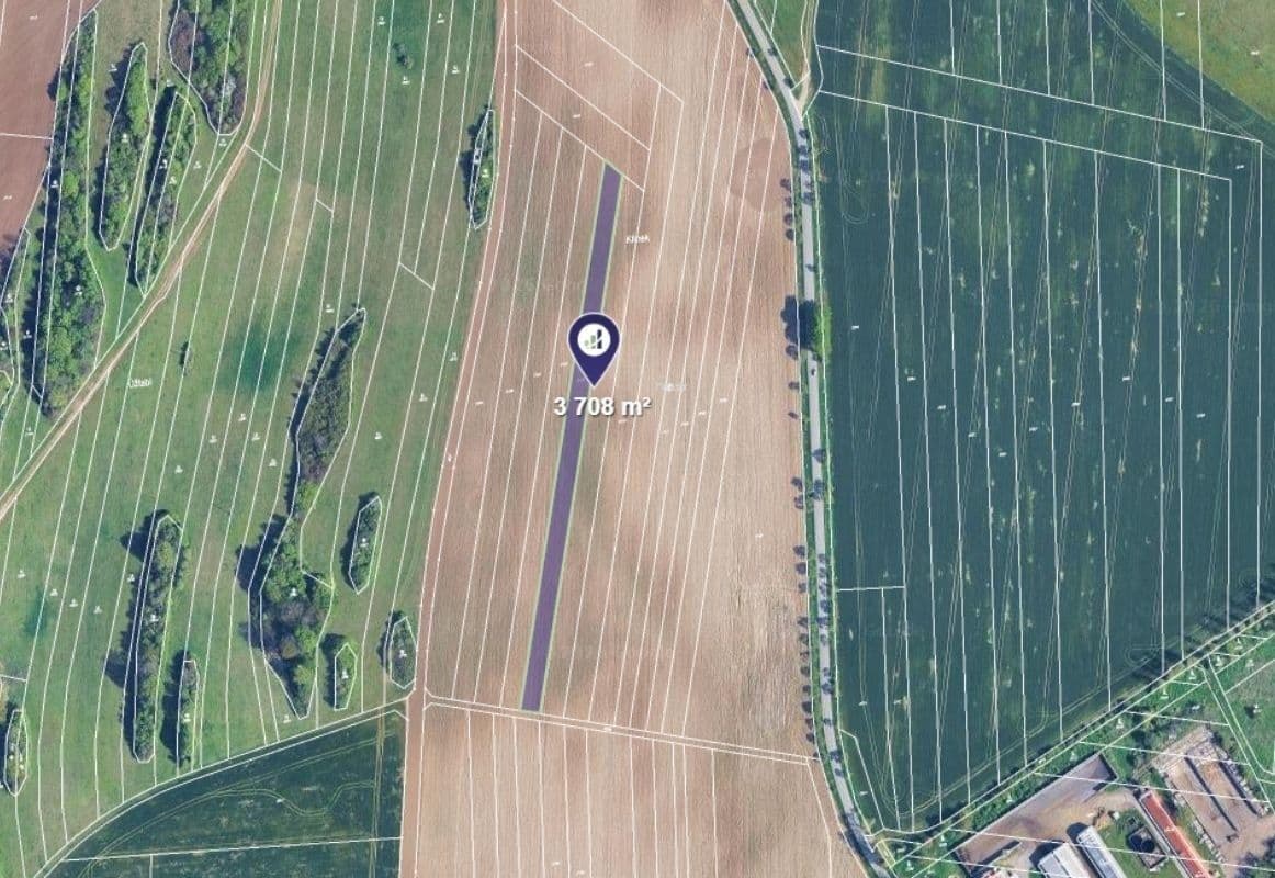 Prodej pozemku 3.708 m², Ostrov u Macochy, Jihomoravský kraj Prodej pozemku 3.708 m², Ostrov u Macochy, Jihomoravský kraj