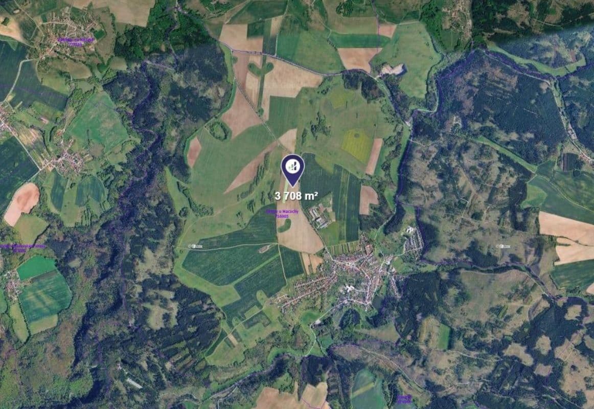 Prodej pozemku 3.708 m², Ostrov u Macochy, Jihomoravský kraj Prodej pozemku 3.708 m², Ostrov u Macochy, Jihomoravský kraj