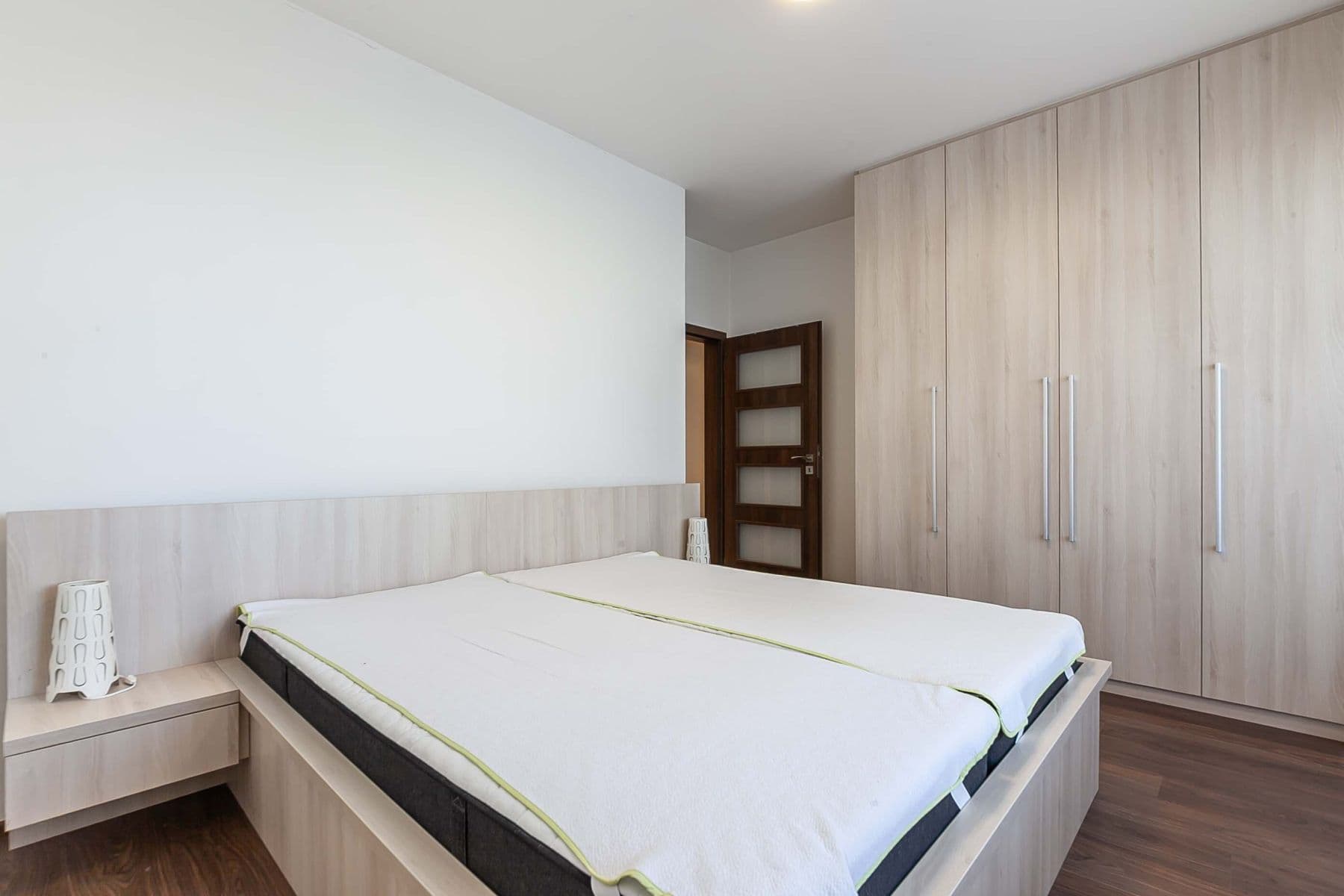 Prodej bytu 2+kk 65 m², Mantovská, Praha, Praha Prodej bytu 2+kk 65 m², Mantovská, Praha, Praha