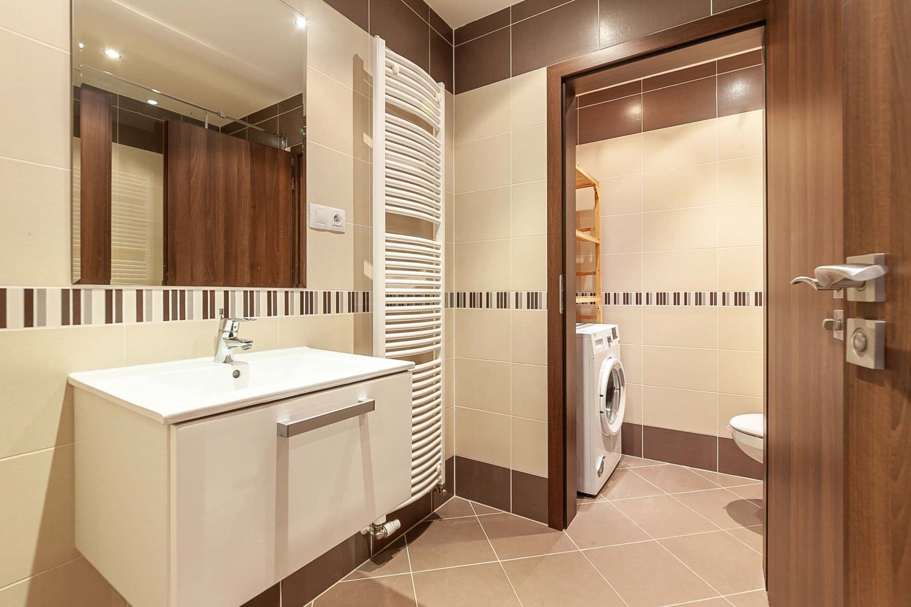 Prodej bytu 2+kk 65 m², Mantovská, Praha, Praha Prodej bytu 2+kk 65 m², Mantovská, Praha, Praha