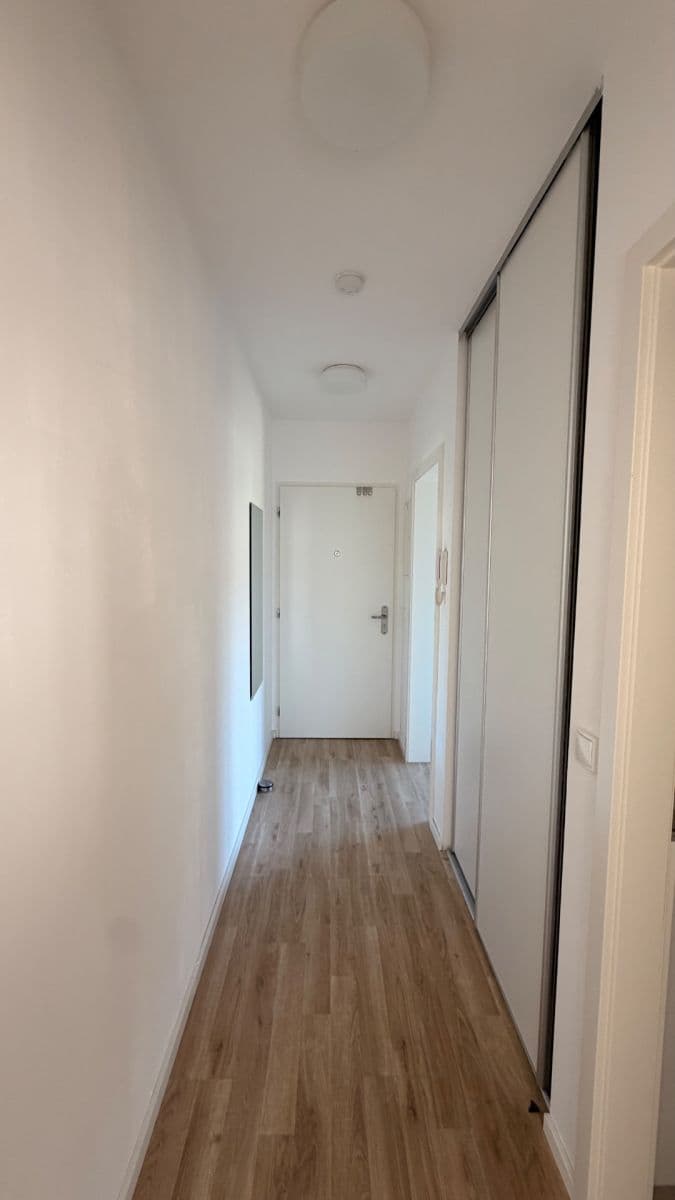 Pronájem bytu 2+kk 43 m², Novovysočanská, Praha, Praha Pronájem bytu 2+kk 43 m², Novovysočanská, Praha, Praha