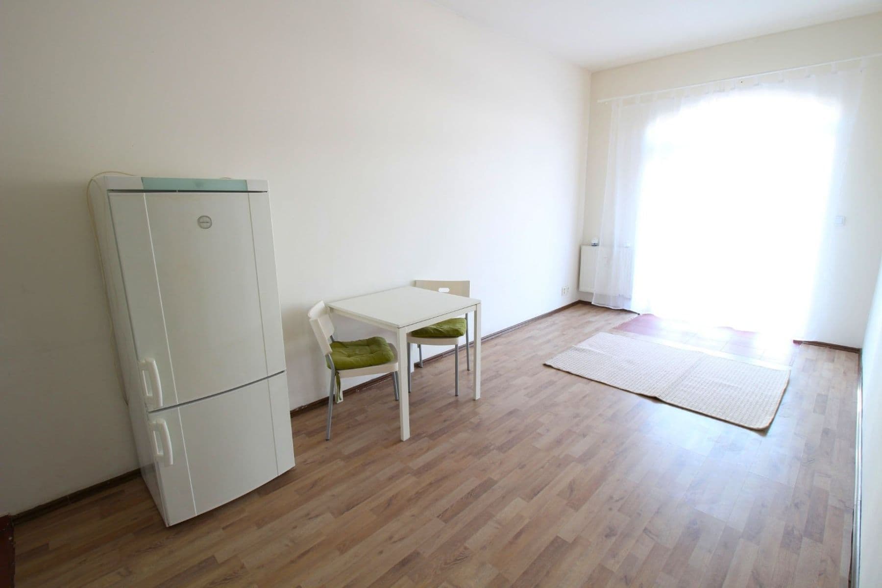 Pronájem bytu 2+kk 41 m², Komenského, Šestajovice, Středočeský kraj Pronájem bytu 2+kk 41 m², Komenského, Šestajovice, Středočeský kraj