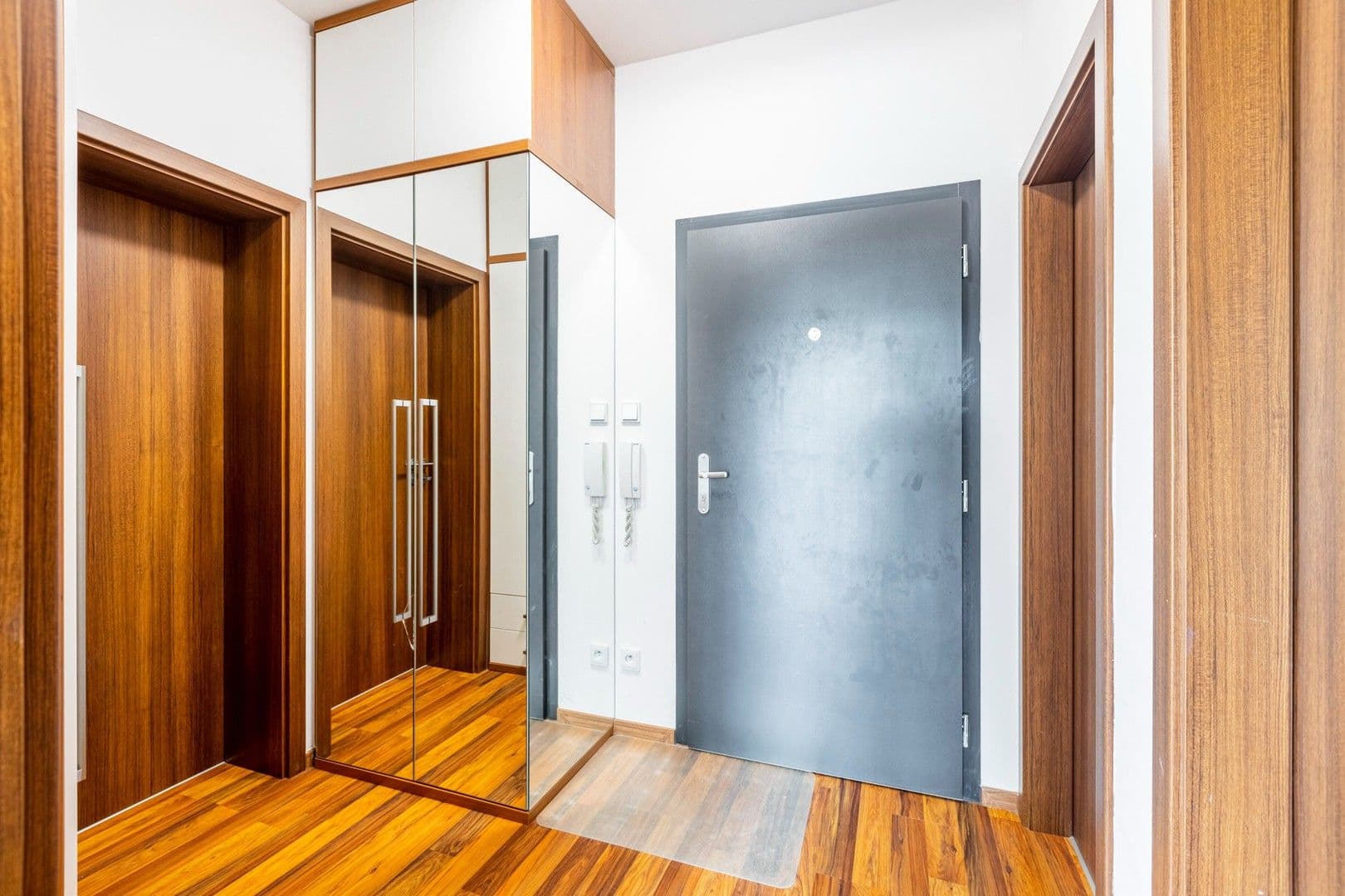 Pronájem bytu 2+kk 50 m², Počernická, Praha, Praha Pronájem bytu 2+kk 50 m², Počernická, Praha, Praha