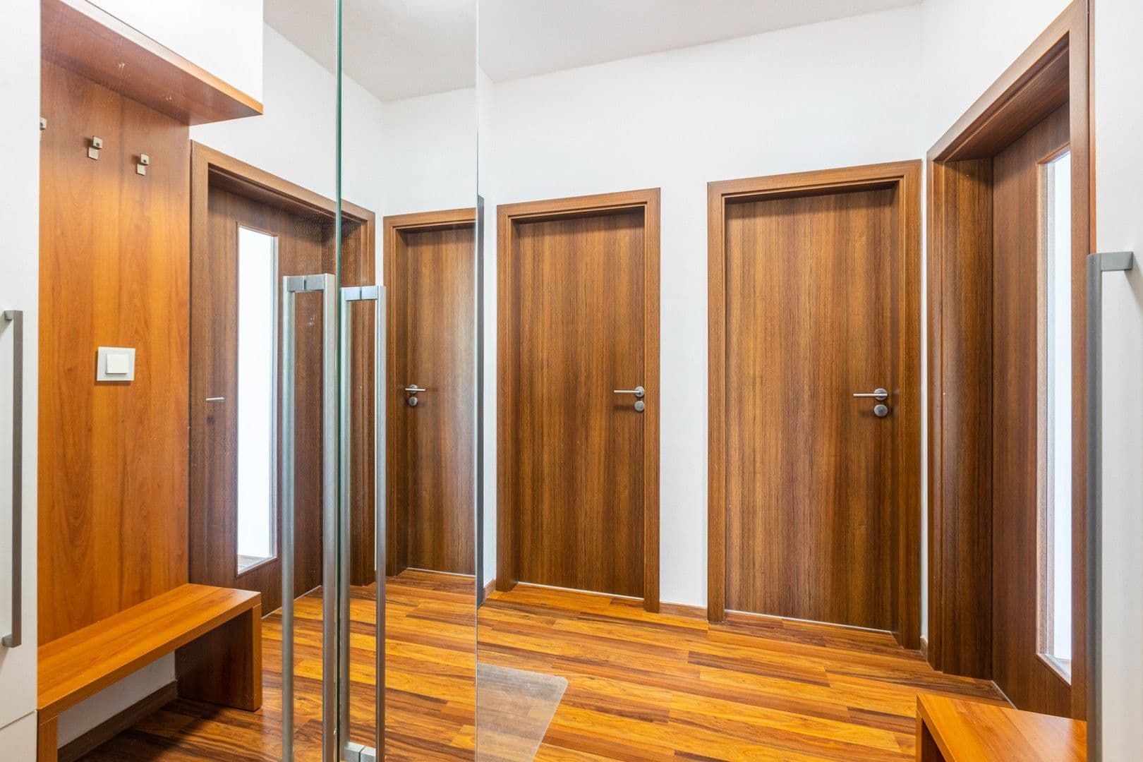 Pronájem bytu 2+kk 50 m², Počernická, Praha, Praha Pronájem bytu 2+kk 50 m², Počernická, Praha, Praha