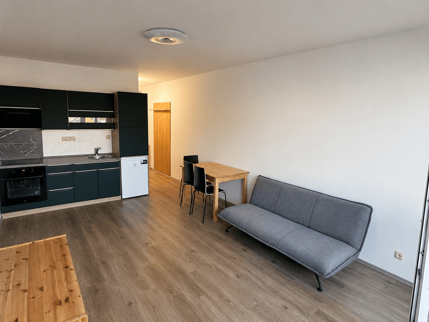 Pronájem bytu 1+kk 35 m², Brožíkova, Hradec Králové, Královéhradecký kraj Pronájem bytu 1+kk 35 m², Brožíkova, Hradec Králové, Královéhradecký kraj