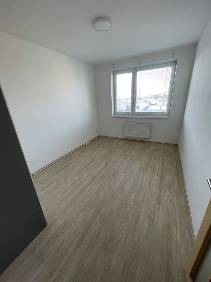 Pronájem bytu 2+kk 51 m², Zelnice II, Slavkov u Brna, Jihomoravský kraj Pronájem bytu 2+kk 51 m², Zelnice II, Slavkov u Brna, Jihomoravský kraj