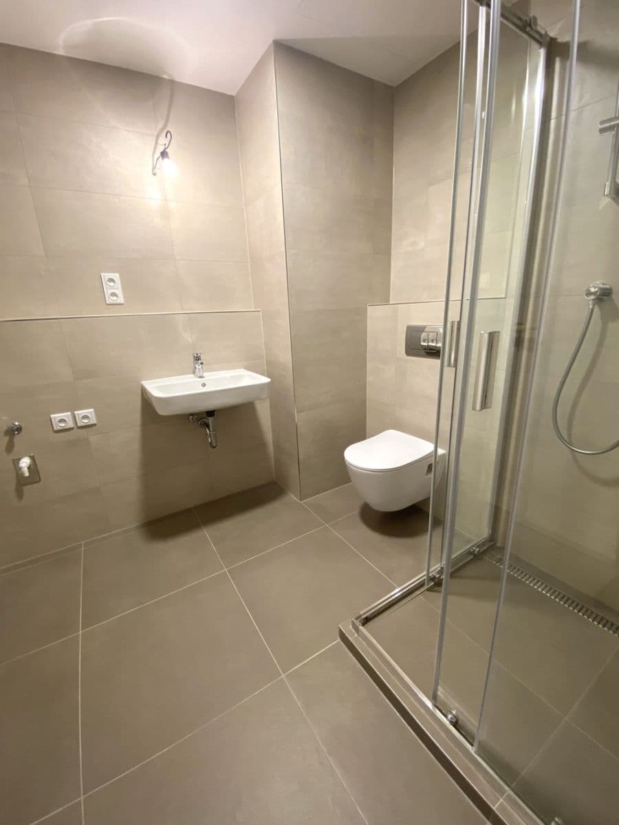 Pronájem bytu 1+kk 31 m², Nebřenická, Praha, Praha Pronájem bytu 1+kk 31 m², Nebřenická, Praha, Praha