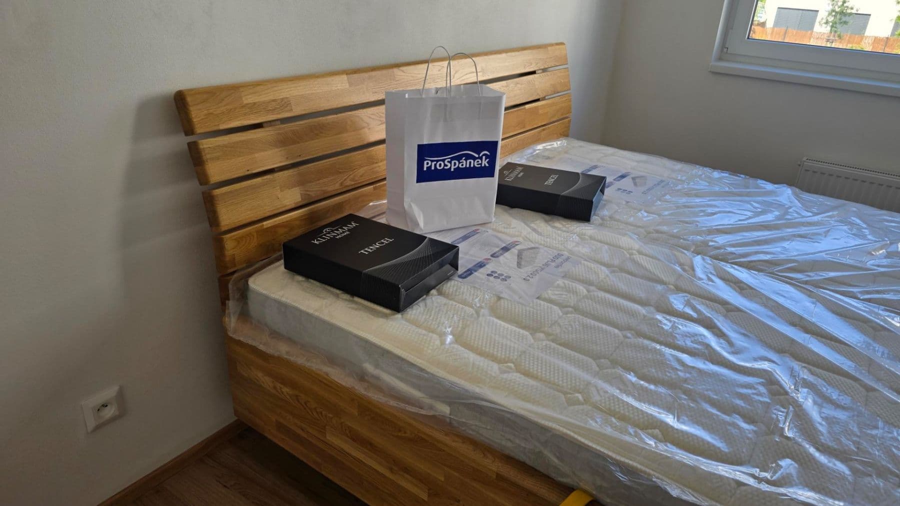 Pronájem bytu 2+kk 58 m², Nová Tesla, Pardubice, Pardubický kraj Pronájem bytu 2+kk 58 m², Nová Tesla, Pardubice, Pardubický kraj