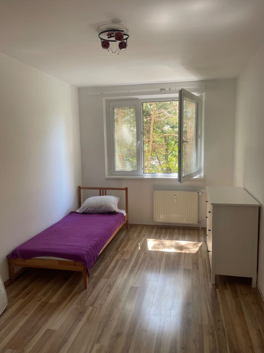 Pronájem bytu 4+1 83 m², Námestie hraničiarov, Petržalka, Bratislavský kraj Pronájem bytu 4+1 83 m², Námestie hraničiarov, Petržalka, Bratislavský kraj