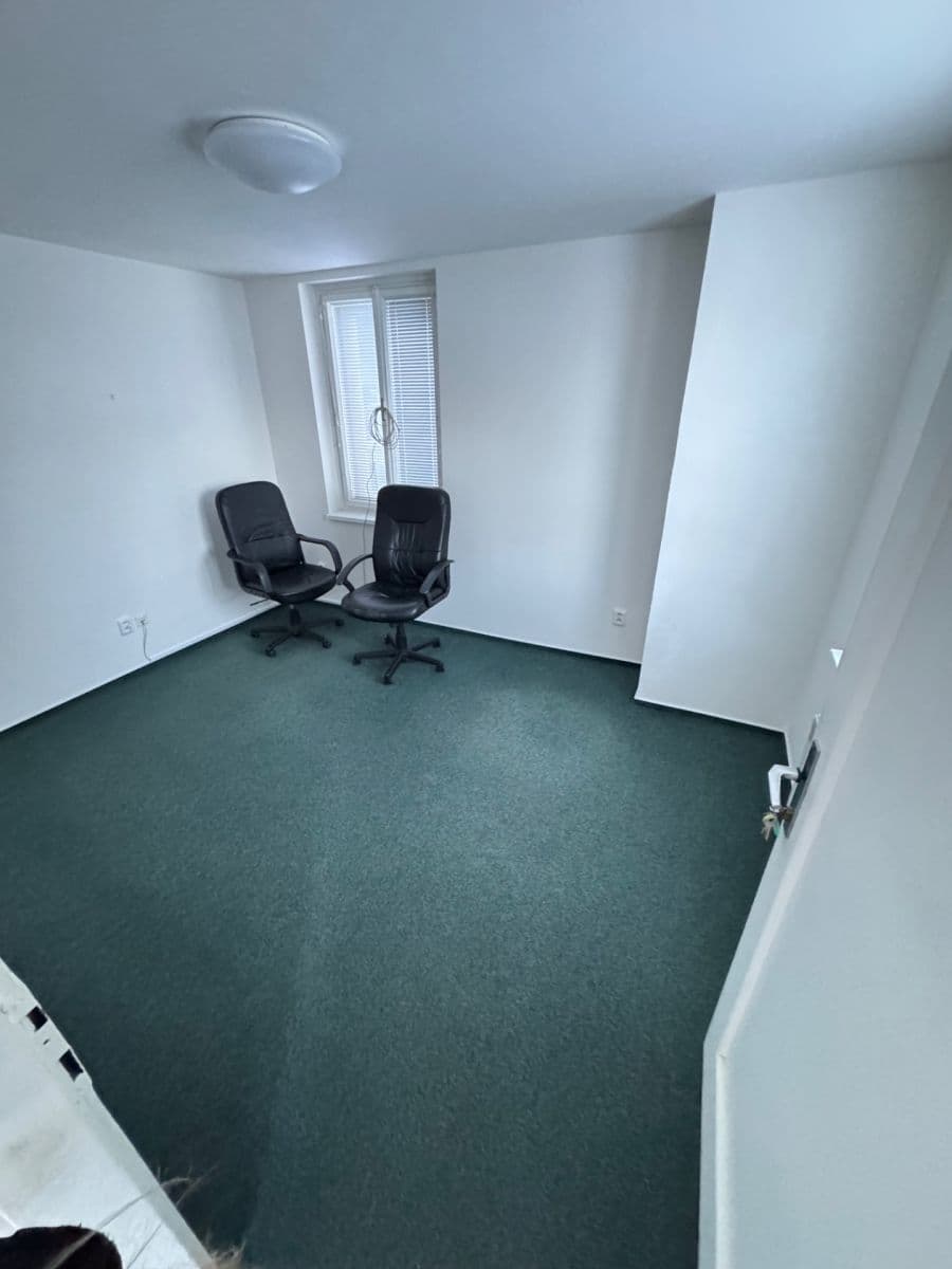 Pronájem kanceláře 14 m², Komenského, Nové Město nad Metují, Královéhradecký kraj Pronájem kanceláře 14 m², Komenského, Nové Město nad Metují, Královéhradecký kraj