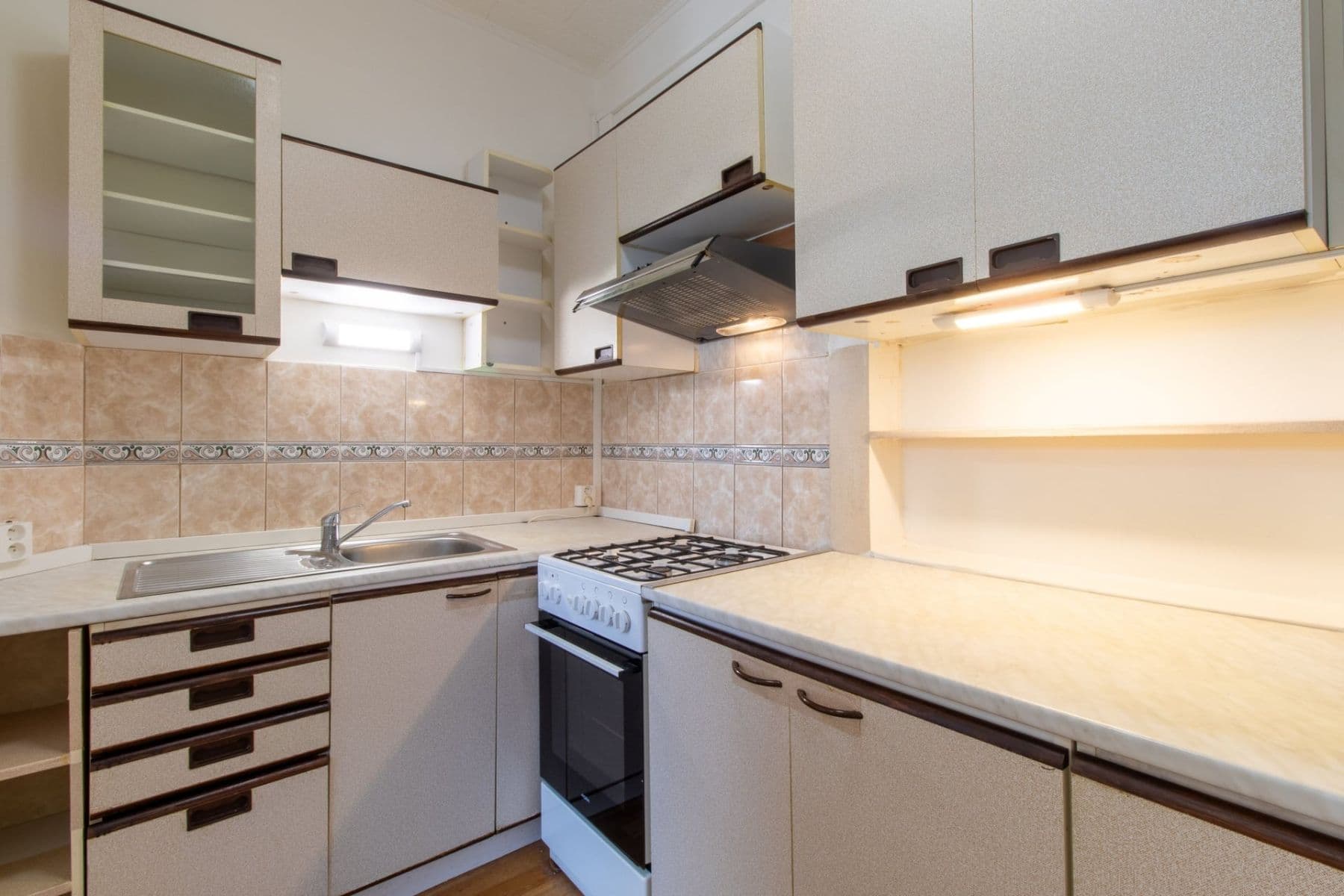 Pronájem bytu 2+kk 50 m², Levá, Praha, Praha Pronájem bytu 2+kk 50 m², Levá, Praha, Praha