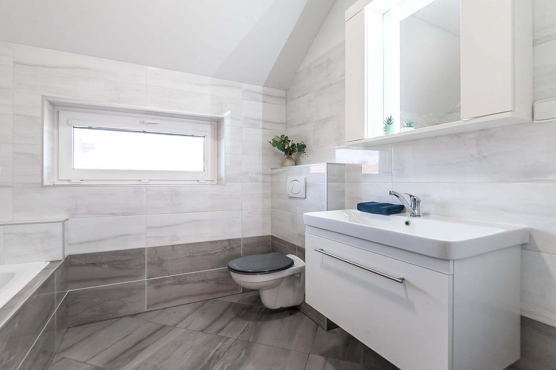Prodej domu 134 m², pozemek 249 m², Přemysla Oráče, Všetaty, Středočeský kraj Prodej domu 134 m², pozemek 249 m², Přemysla Oráče, Všetaty, Středočeský kraj