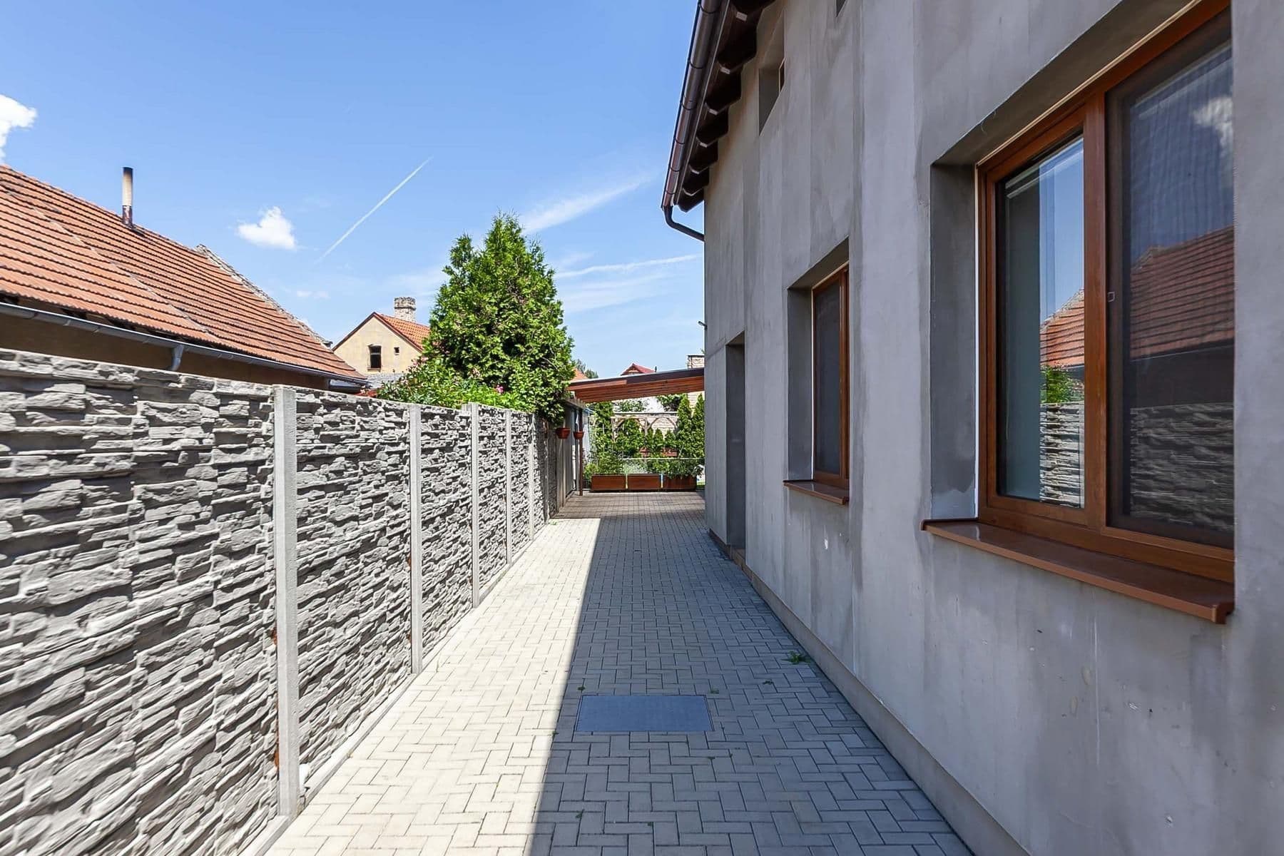 Prodej domu 134 m², pozemek 249 m², Přemysla Oráče, Všetaty, Středočeský kraj Prodej domu 134 m², pozemek 249 m², Přemysla Oráče, Všetaty, Středočeský kraj