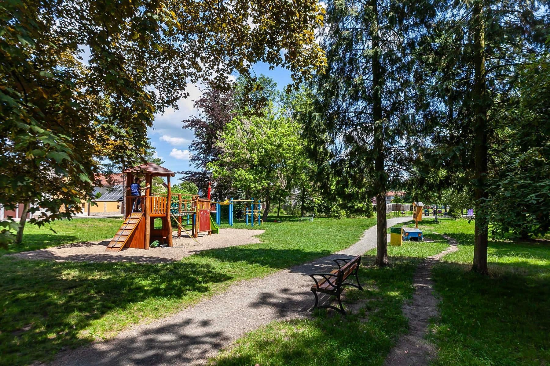 Prodej domu 134 m², pozemek 249 m², Přemysla Oráče, Všetaty, Středočeský kraj Prodej domu 134 m², pozemek 249 m², Přemysla Oráče, Všetaty, Středočeský kraj