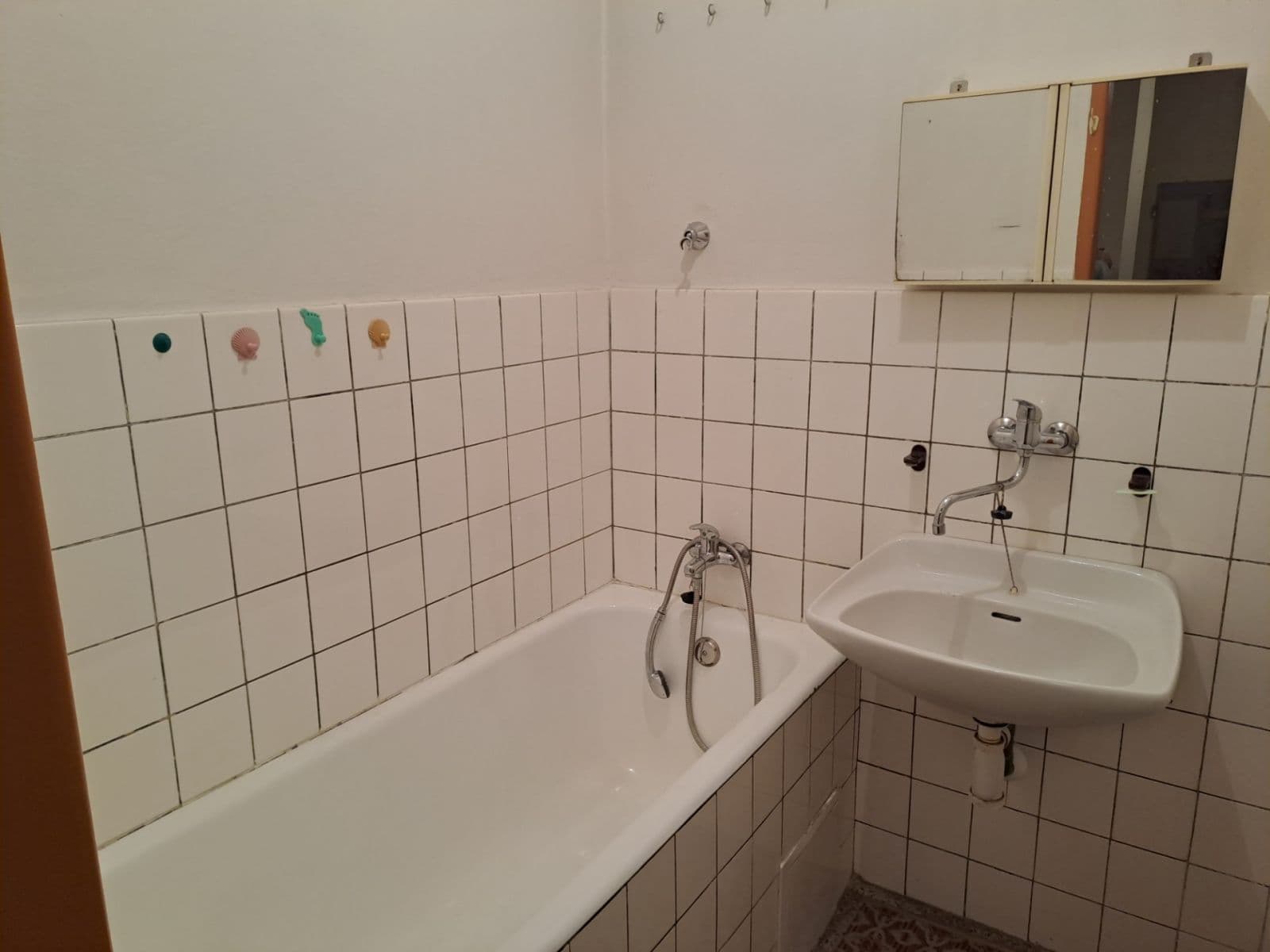 Pronájem bytu 2+1 61 m², Kubánské náměstí, Praha, Praha Pronájem bytu 2+1 61 m², Kubánské náměstí, Praha, Praha