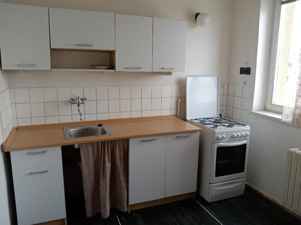 Pronájem bytu 2+1 61 m², Kubánské náměstí, Praha, Praha Pronájem bytu 2+1 61 m², Kubánské náměstí, Praha, Praha