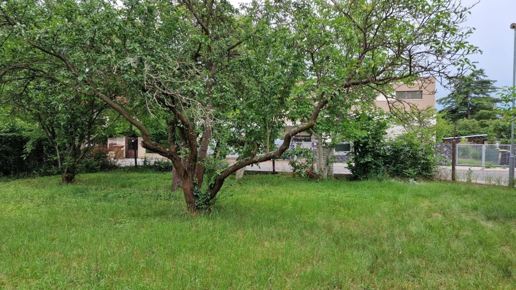 Prodej pozemku 672 m², Roztoky, Středočeský kraj Prodej pozemku 672 m², Roztoky, Středočeský kraj
