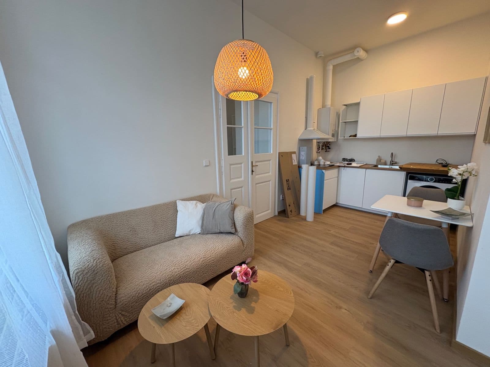 Pronájem bytu 2+kk 42 m², Poštovní, Rakovník, Středočeský kraj Pronájem bytu 2+kk 42 m², Poštovní, Rakovník, Středočeský kraj