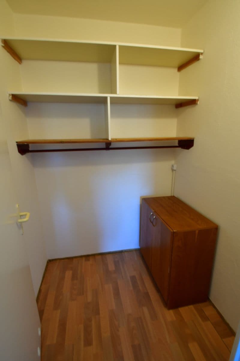 Pronájem bytu 3+1 75 m², Družba, Brumov-Bylnice, Zlínský kraj Pronájem bytu 3+1 75 m², Družba, Brumov-Bylnice, Zlínský kraj