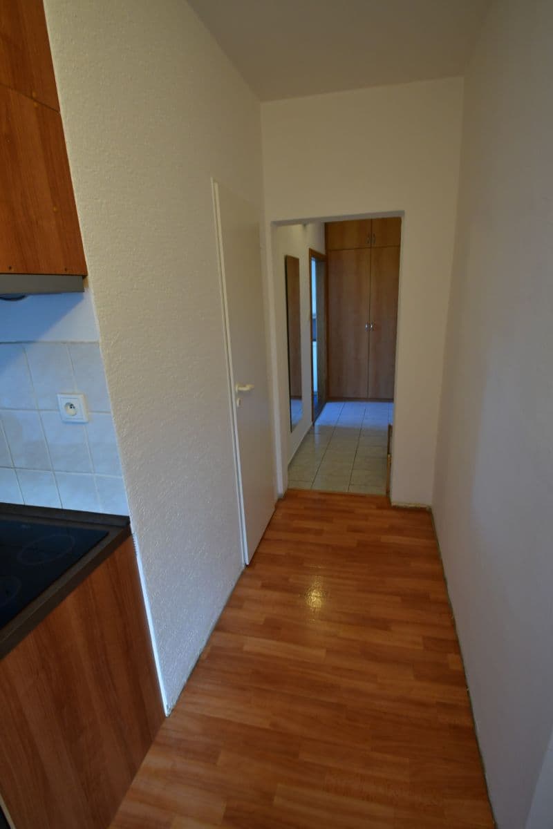 Pronájem bytu 3+1 75 m², Družba, Brumov-Bylnice, Zlínský kraj Pronájem bytu 3+1 75 m², Družba, Brumov-Bylnice, Zlínský kraj