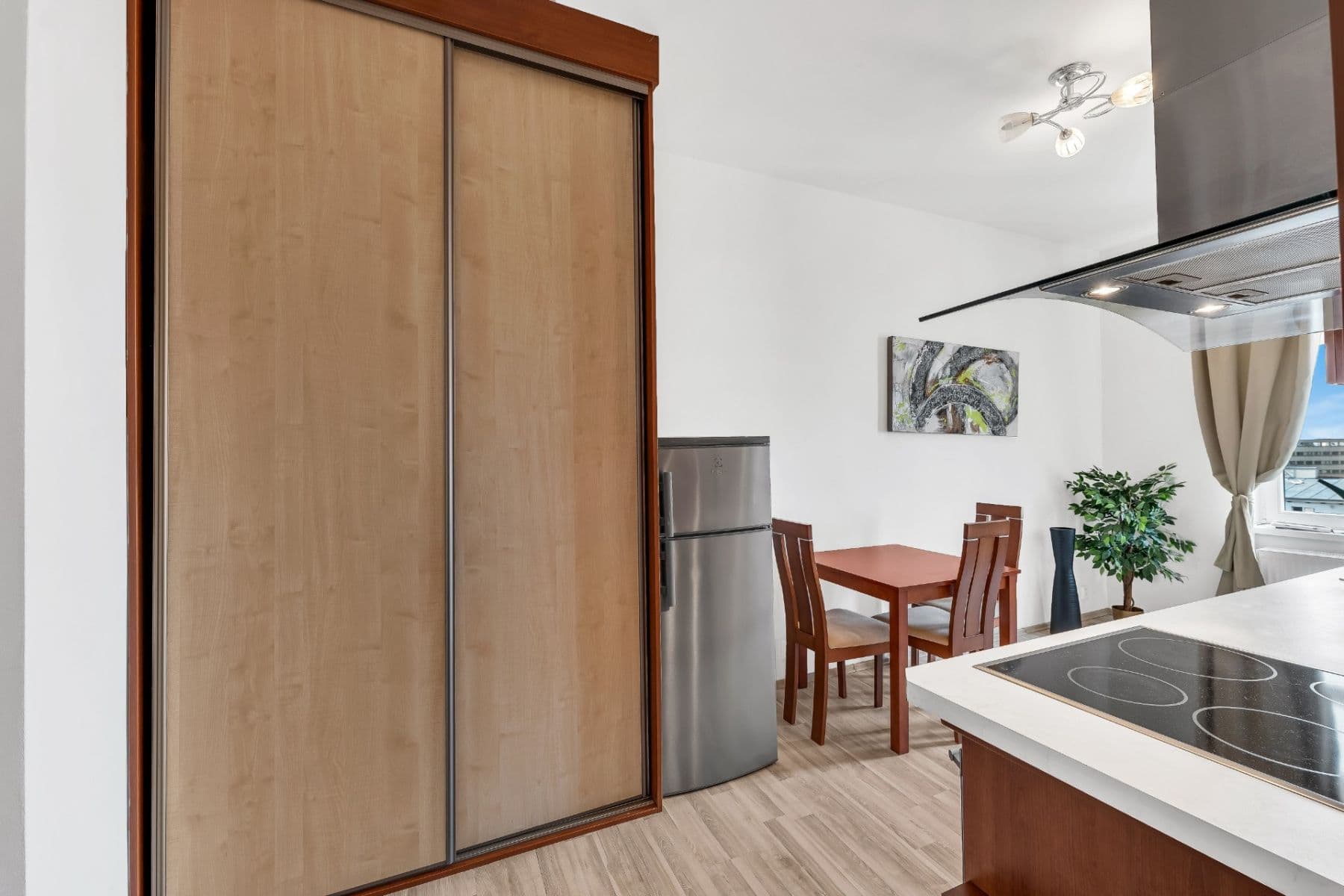 Prodej bytu 1+1 41 m², Bořivojova, Praha, Praha Prodej bytu 1+1 41 m², Bořivojova, Praha, Praha
