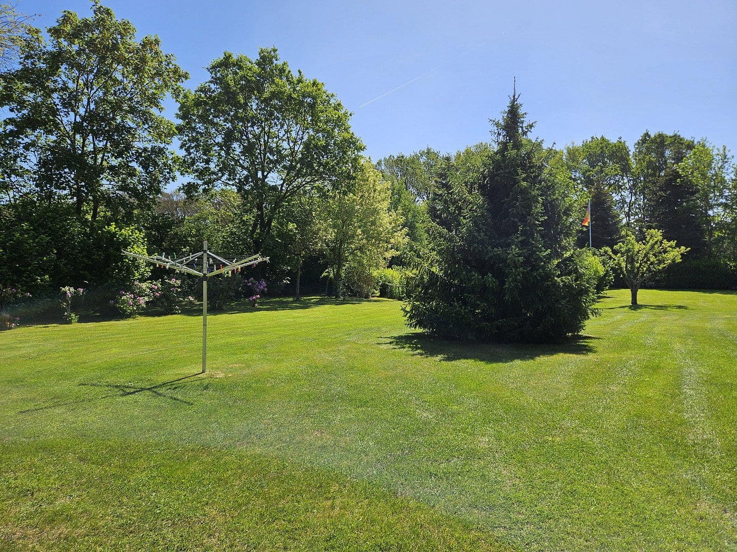Prodej domu 243 m², pozemek 3.556 m², Barver, Dolní Sasko Prodej domu 243 m², pozemek 3.556 m², Barver, Dolní Sasko