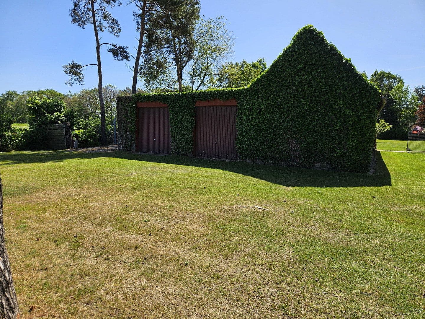 Prodej domu 243 m², pozemek 3.556 m², Barver, Dolní Sasko Prodej domu 243 m², pozemek 3.556 m², Barver, Dolní Sasko