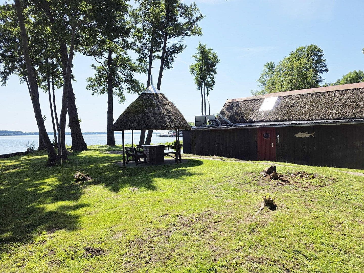 Prodej domu 10 m², pozemek 924 m², Schwerin, Mecklenburg-Vorpommern Prodej domu 10 m², pozemek 924 m², Schwerin, Mecklenburg-Vorpommern