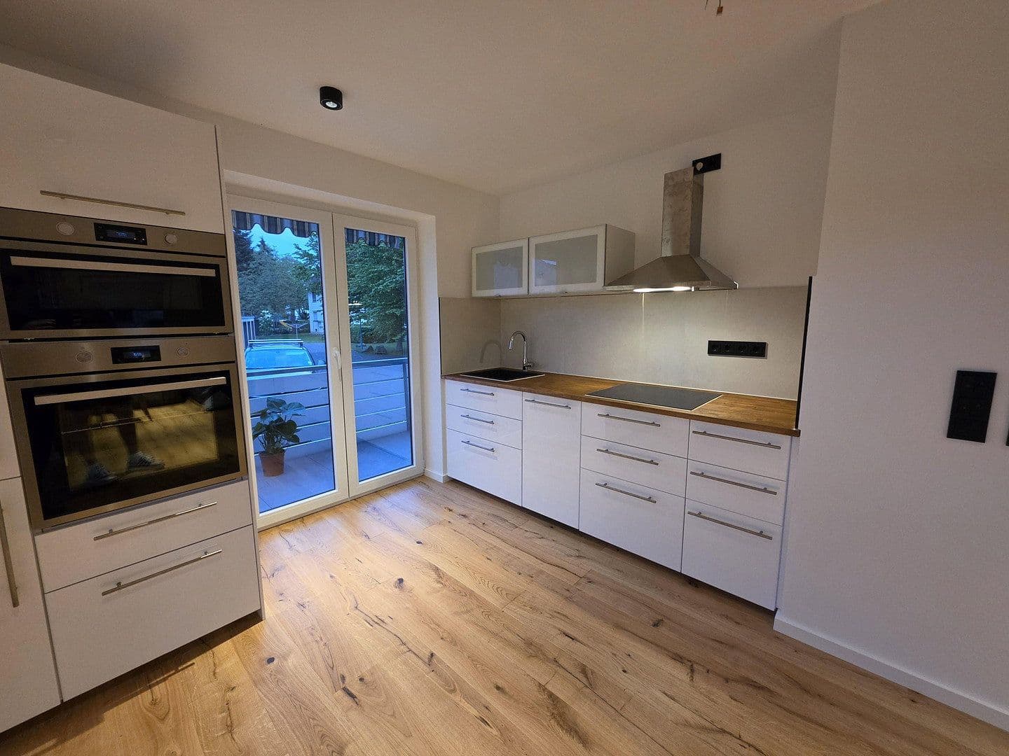 Prodej bytu 2+1 60 m², Bad Neuenahr-Ahrweiler, Porýní-Falc Prodej bytu 2+1 60 m², Bad Neuenahr-Ahrweiler, Porýní-Falc